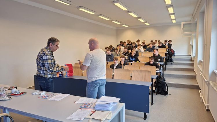 Nyelvvizsga rutin megszerzése a Bláthyban!