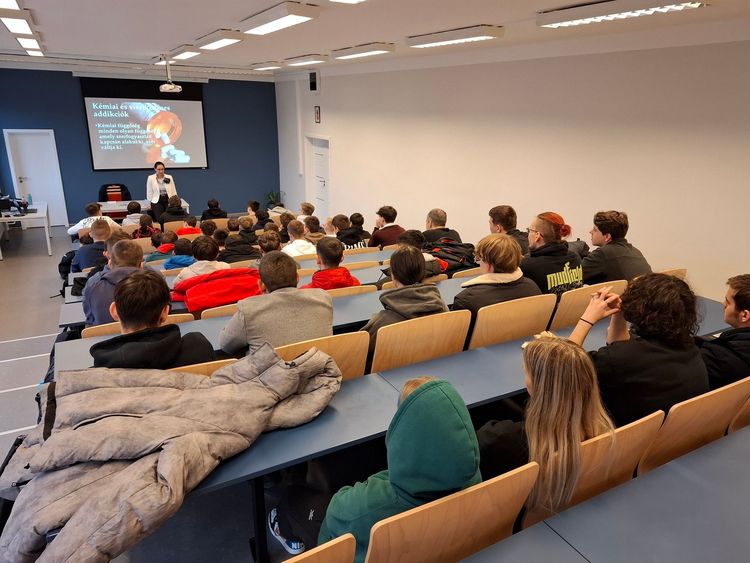 Interaktív prevenciós előadás